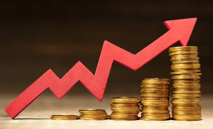 Κρατικό μισθολόγιο: Πρόσκαιρη συγκράτηση το 2027, άλμα στα €4 δισ. το 2028 - Τι καταγράφει το Δημοσιονομικό Συμβούλιο
